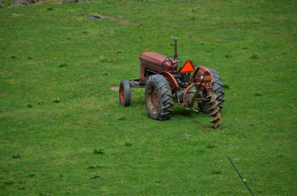 ye olde tractor